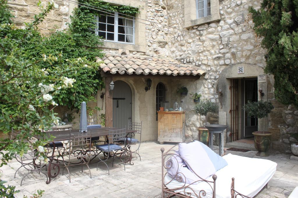 Chateau De Vedène Exterior foto