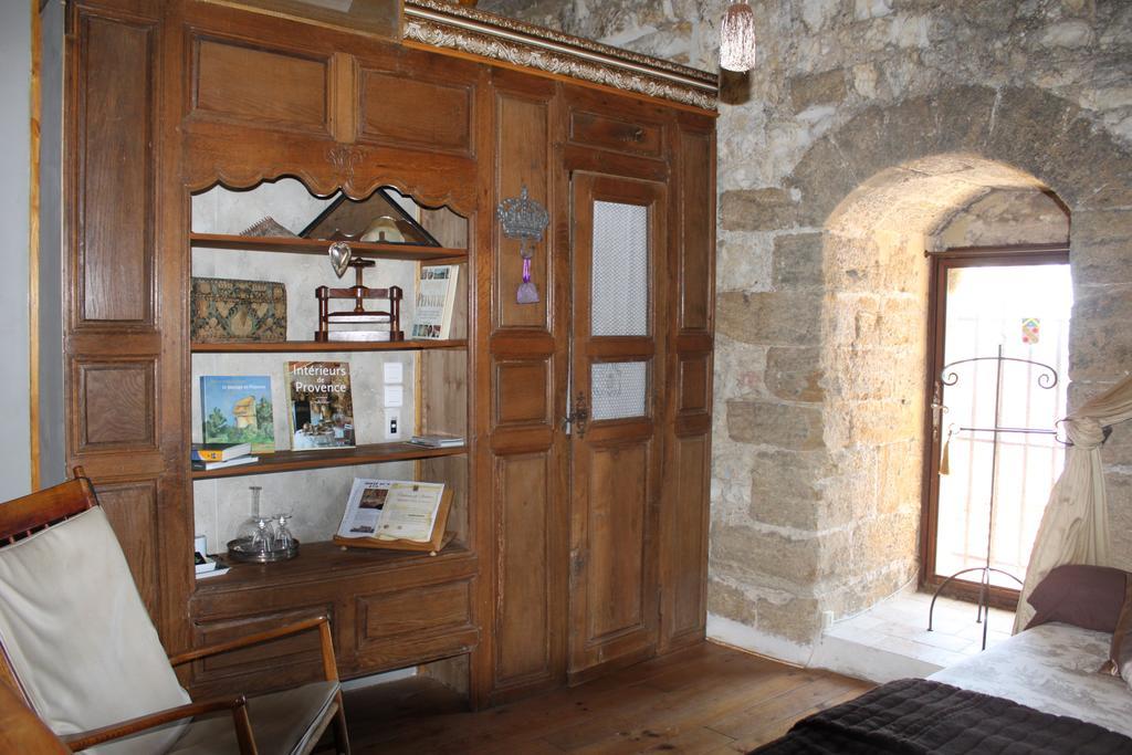 Chateau De Vedène Exterior foto